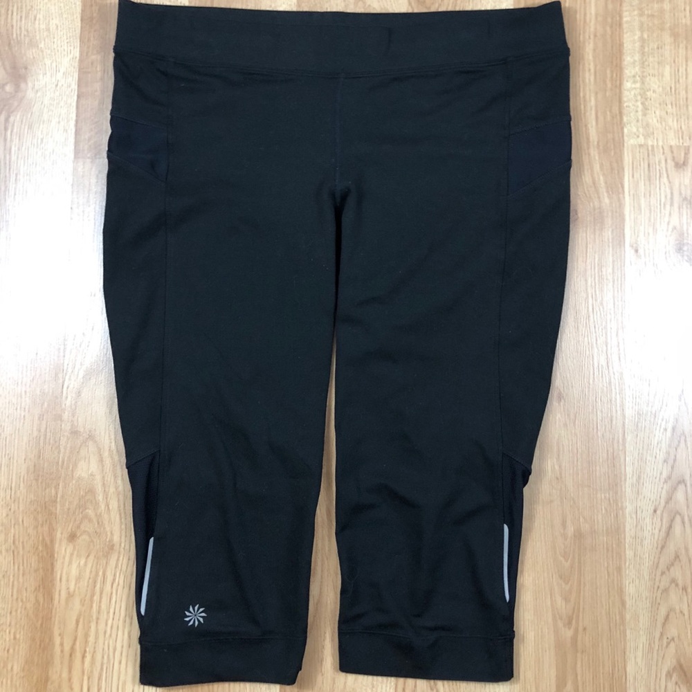 Athleta Capris Black Zipper Pocket Reflectics